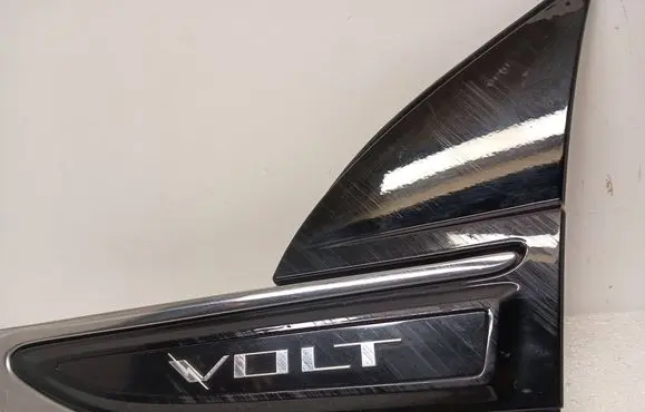 Chevrolet Volt I Fender end trim 20774120