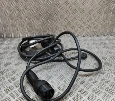 Tesla Model X Electric car charging cable 102398410F 105822002E
