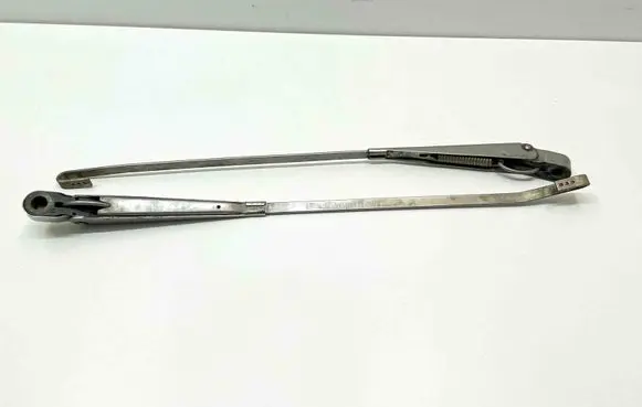 Mercedes-Benz SLC C107 Front wiper blade arm