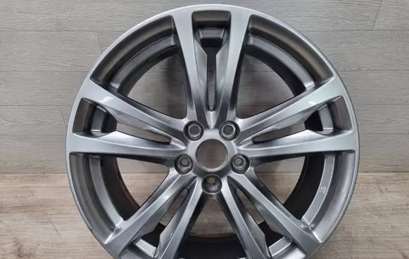 Hyundai Genesis R19 alloy rim 529102M150