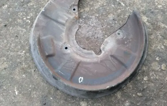Audi A4 S4 B6 8E 8H Rear brake disc plate dust cover 