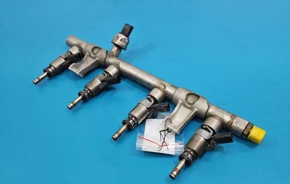 Skoda Octavia Mk3 (5E) Fuel injector 06G906036S IMPRK1560139