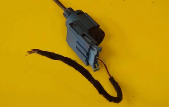 Volkswagen Golf Plus Brake pedal sensor switch 1J0927189E