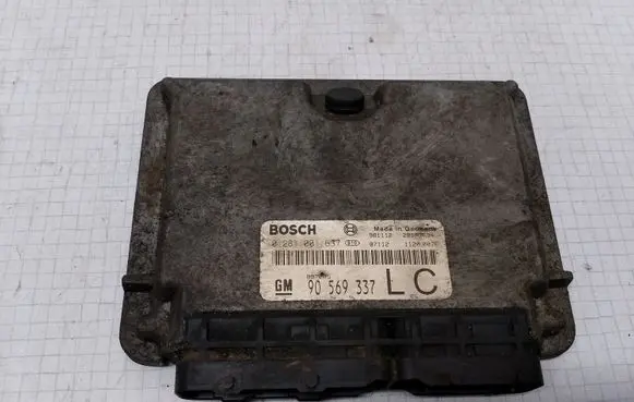 Opel Sintra Engine control unit/module 0281001637 90569337