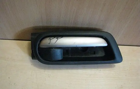 Mazda 6 Front door interior handle KD53T8314
