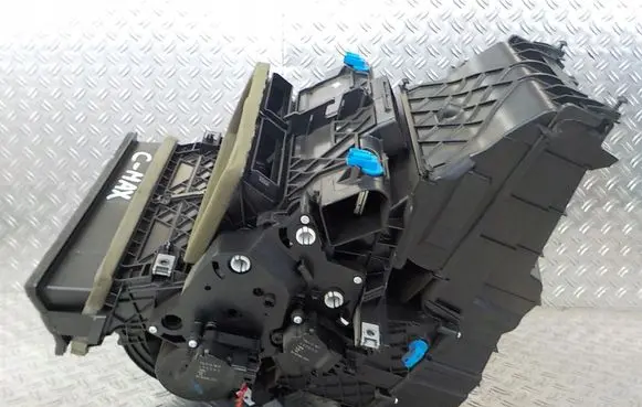 Ford C-MAX II Interior heater climate box assembly 