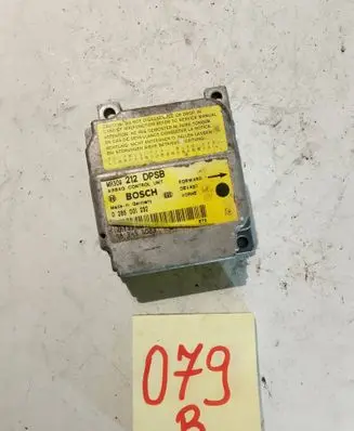 Mitsubishi Carisma Airbag control unit/module MR309212