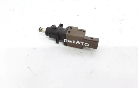 Fiat Ducato Brake pedal sensor switch 46840511 1029846840511