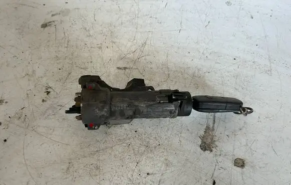 Audi A6 S6 C5 4B Ignition lock 4b0905851c