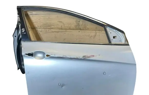 Hyundai i40 Front door
