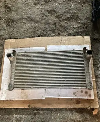 Toyota Avensis T270 Intercooler radiator JD1271003521 0R040