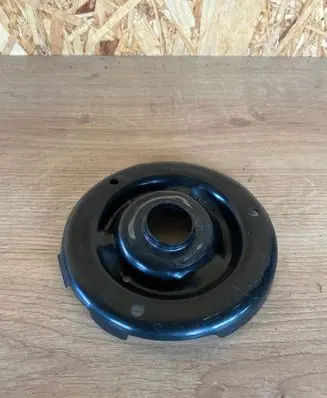 Toyota Sienna XL30 III Coil spring mount 