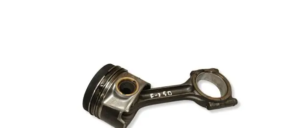 Volkswagen PASSAT B8 Piston 81L155