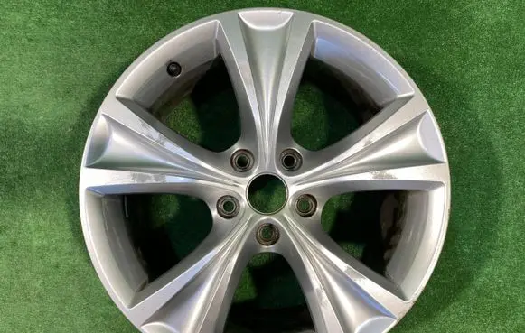Seat Leon IV R17 alloy rim 