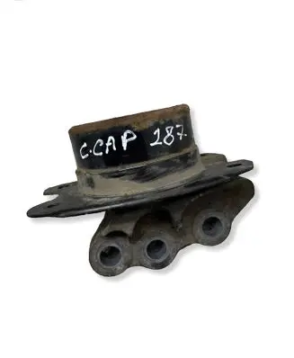 Chevrolet Captiva Engine mount bracket H61754A