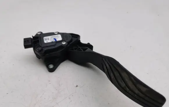 Nissan Qashqai Accelerator throttle pedal 6PV00997817