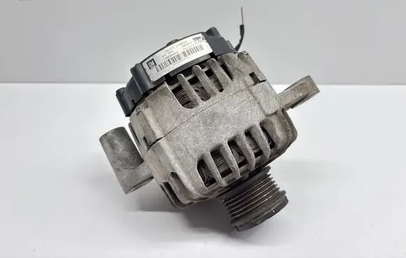 Opel Insignia A Generator/alternator 13588306 130809004019 2620359A