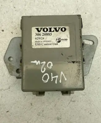 Volvo S40, V40 Other control units/modules 30620885 02W24