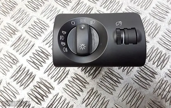 Light switch