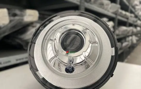 Mercedes-Benz G W463 2nd Gen Headlight/headlamp A4638200759 086640