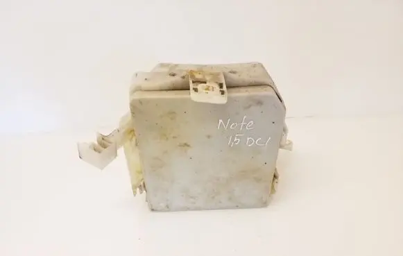 Nissan Note (E11) Fuse module 71547195 284B9BC40A