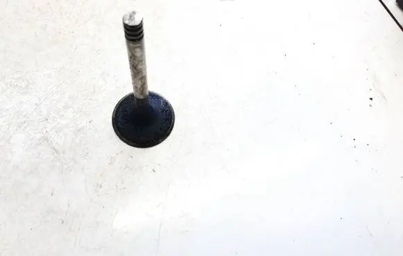 Volkswagen PASSAT B6 Valve 
