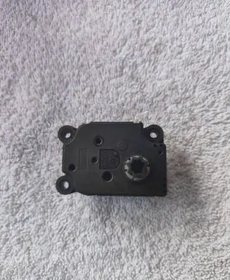Peugeot 207 Air flap motor/actuator F663746XC
