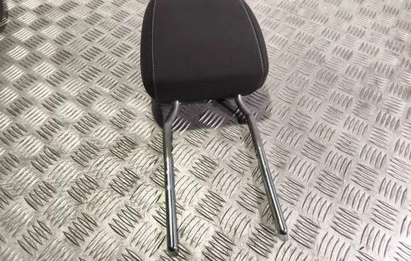 Ford Focus Front seat headrest 