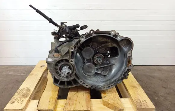 KIA Sportage Manual 5 speed gearbox S815JE