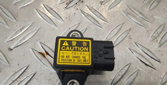 Toyota RAV 4 (XA30) ESP acceleration yaw rate sensor 8944160010