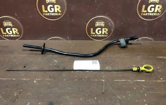 Oil level dip stick