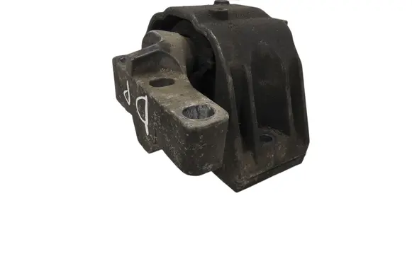 Audi A3 S3 8L Engine mount bracket