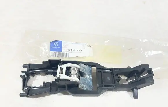 Mercedes-Benz E W211 Front door exterior handle A2037600734BLCP A2037600734