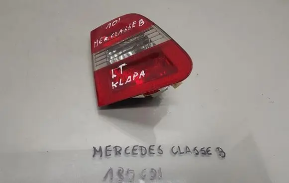 Mercedes-Benz B W245 Rear/tail lights A1698201564
