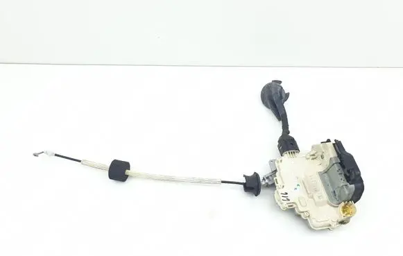 Audi A6 Allroad C6 Front door lock 4F2837016B