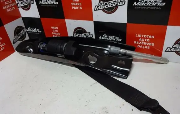 Volvo XC90 Front seatbelt 30661913