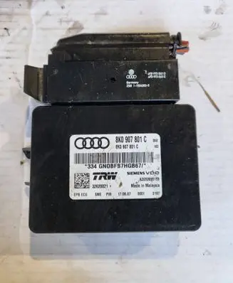Audi A4 S4 B8 8K Hand brake control module 8K0907801C