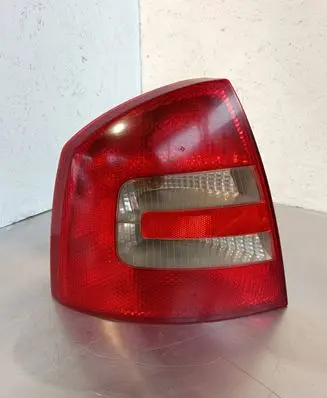 Skoda Octavia Mk2 (1Z) Rear/tail lights