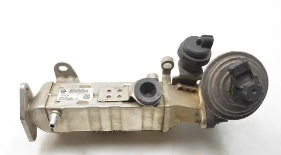 Mini One - Cooper Coupe R56 EGR valve cooler 7823319
