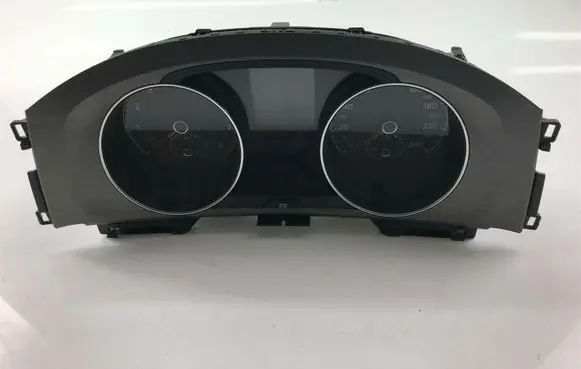 Volkswagen Golf VII Speedometer (instrument cluster) 5G0920861 P2474