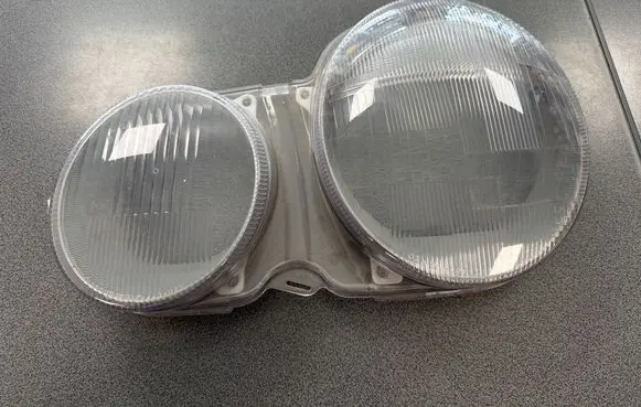 Mercedes-Benz E AMG W210 Headlight part 064401123L
