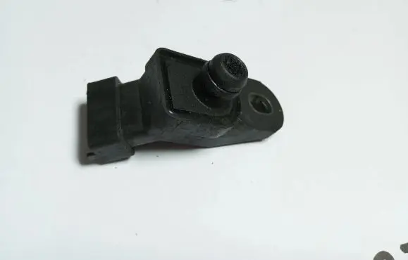 Opel Zafira A Air pressure sensor 0281002137
