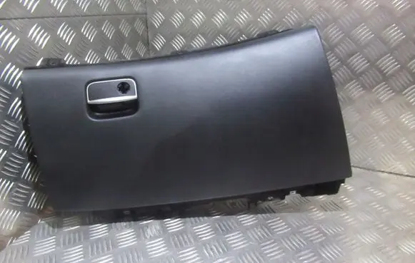 Mercedes-Benz S W222 Parcel shelf 