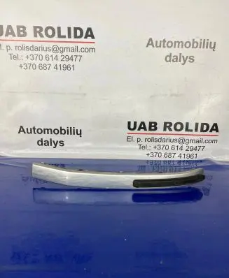 Front bumper splitter molding