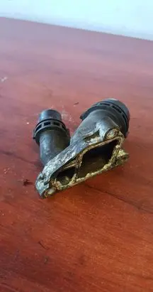 BMW 5 E60 E61 Engine coolant pipe/hose 7800048