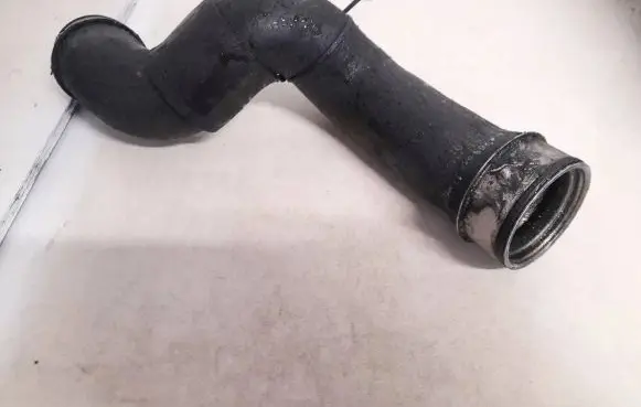 Mercedes-Benz C W203 Intercooler hose/pipe a2035281782 zgs00114004