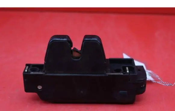 Peugeot 607 Tailgate/trunk/boot lock/catch/latch 9627816980