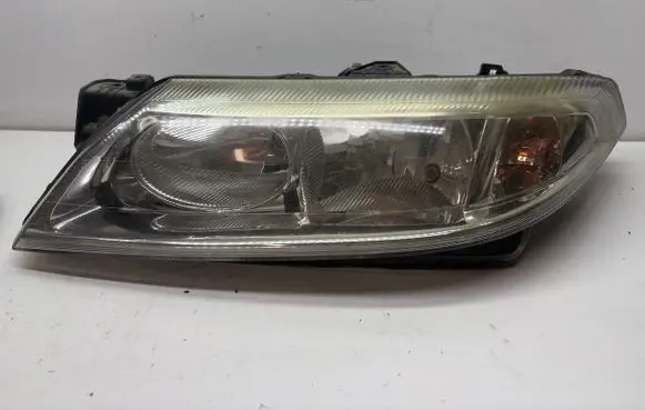 Renault Laguna II Headlight/headlamp 8200002845 2002A011 89004687