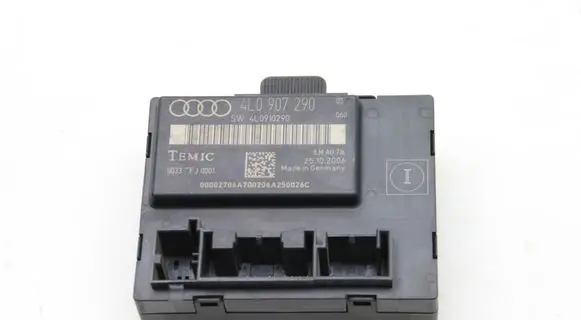 Audi Q7 4L Door control unit/module 4L0907290
