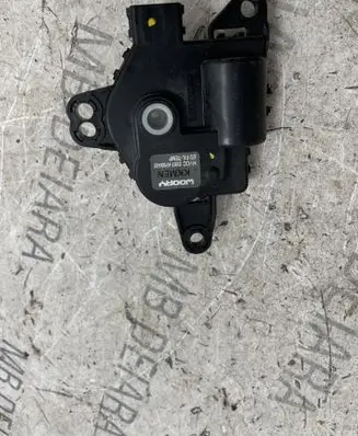 Tesla Model S Air flap motor/actuator D267AP9BA02